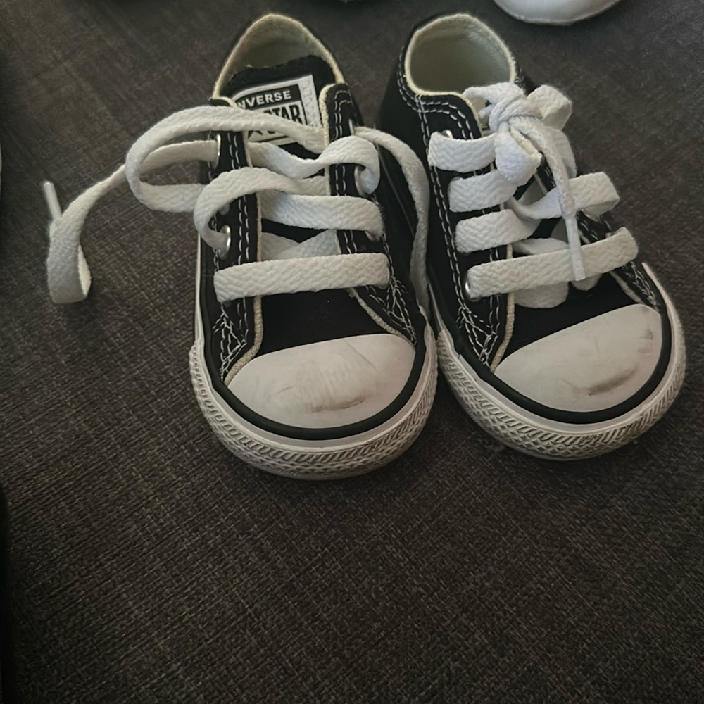SIZE 3 baby converse.